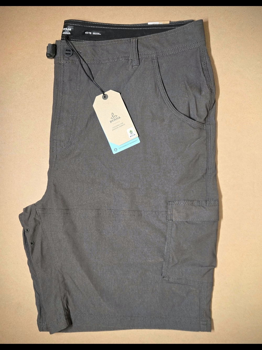 NEW $75 Prana Stretch Zion II Shorts Men’s Size 42x10 Gray Cargo Hiking Hybrid